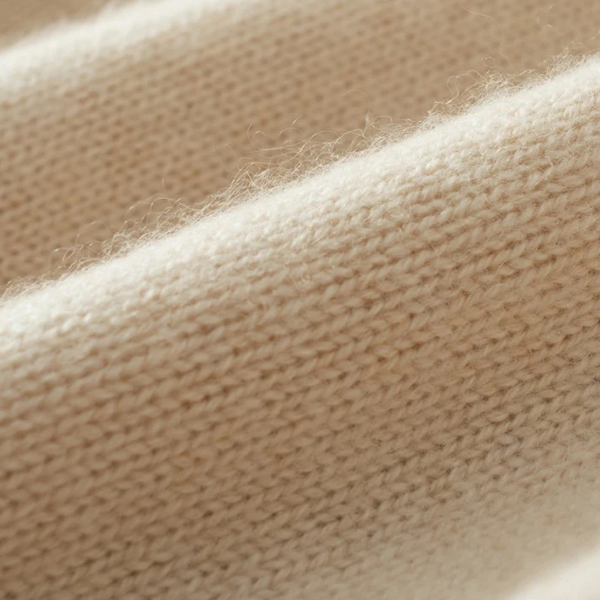 Aveline the Label | Women's Cashmere Sweater Turtleneck Sweater