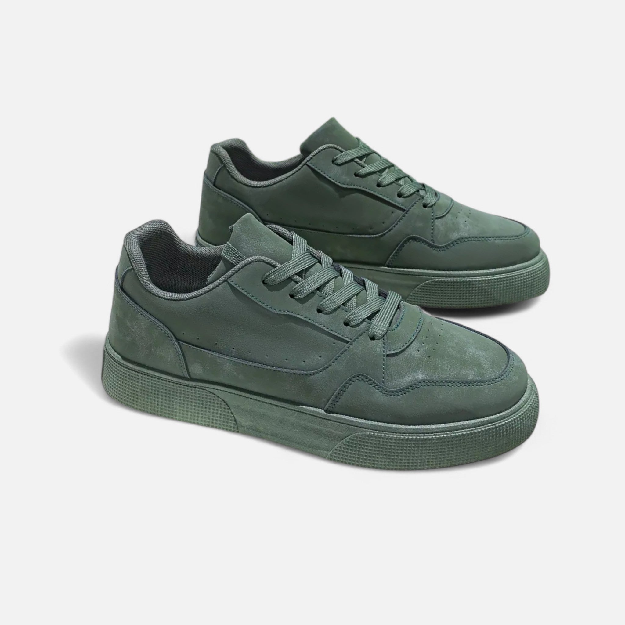 Aveline the Label | Men’s Lace-Up Sneakers