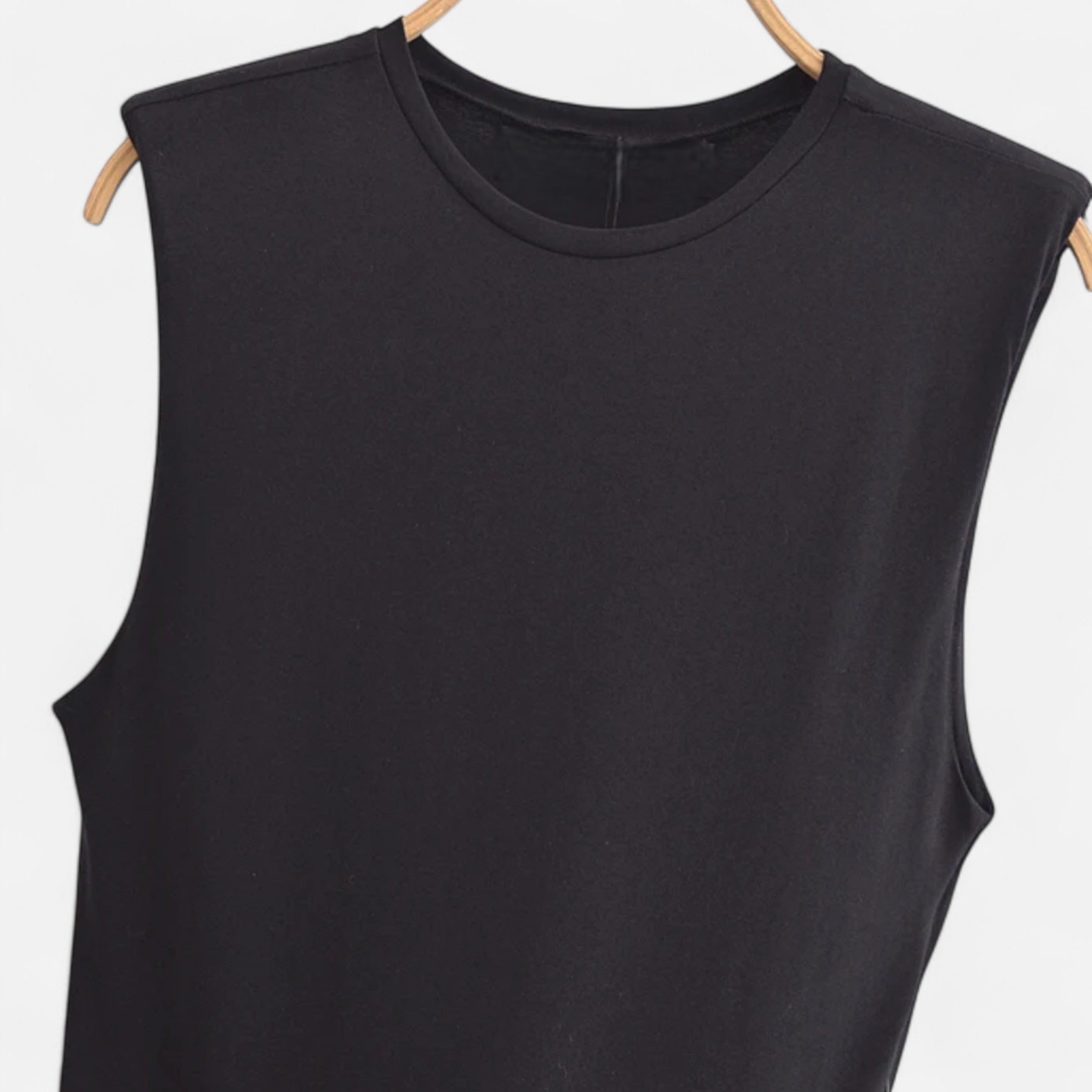 Aveline the Label | Women’s Knitted Midi Dress with belt