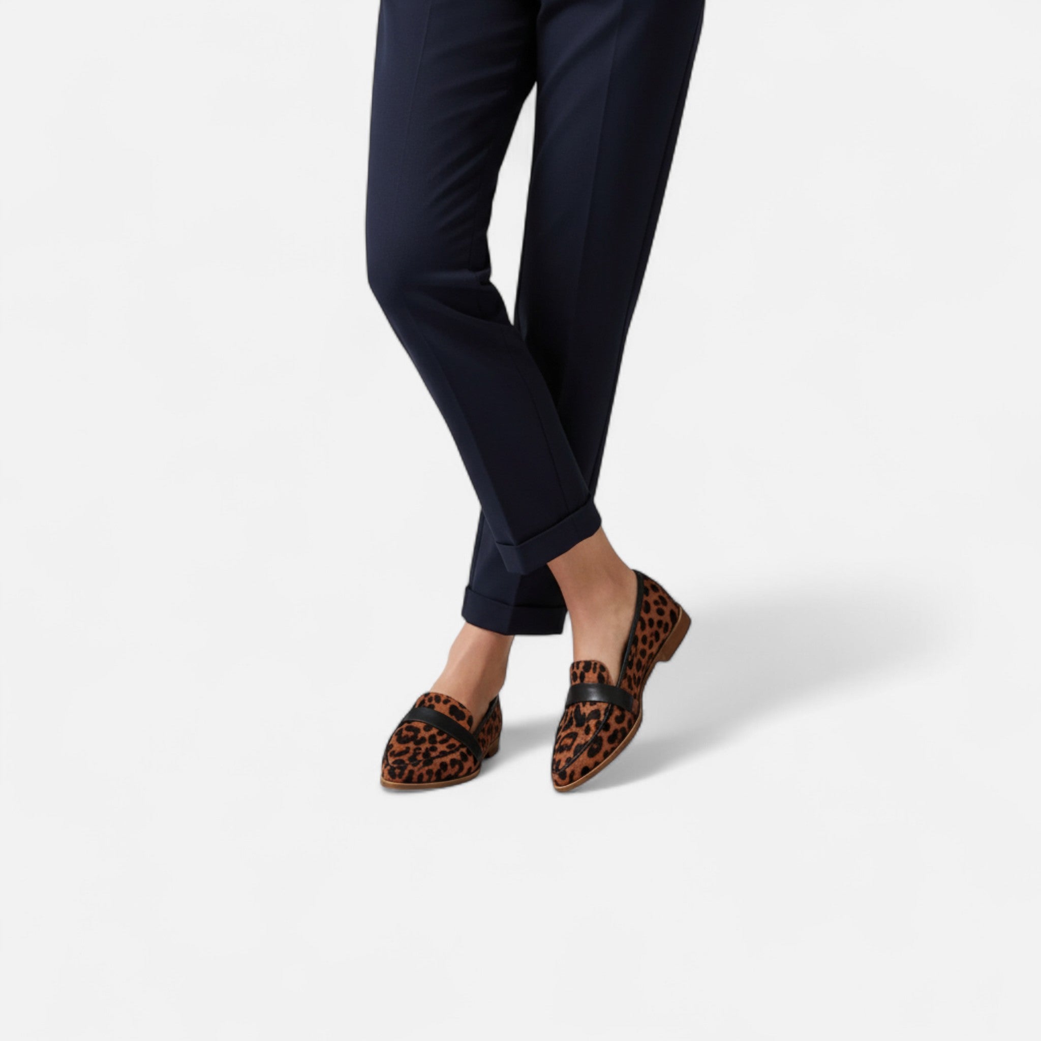 Aveline the Label | Women’s Retro Pointed-Toe Loafers