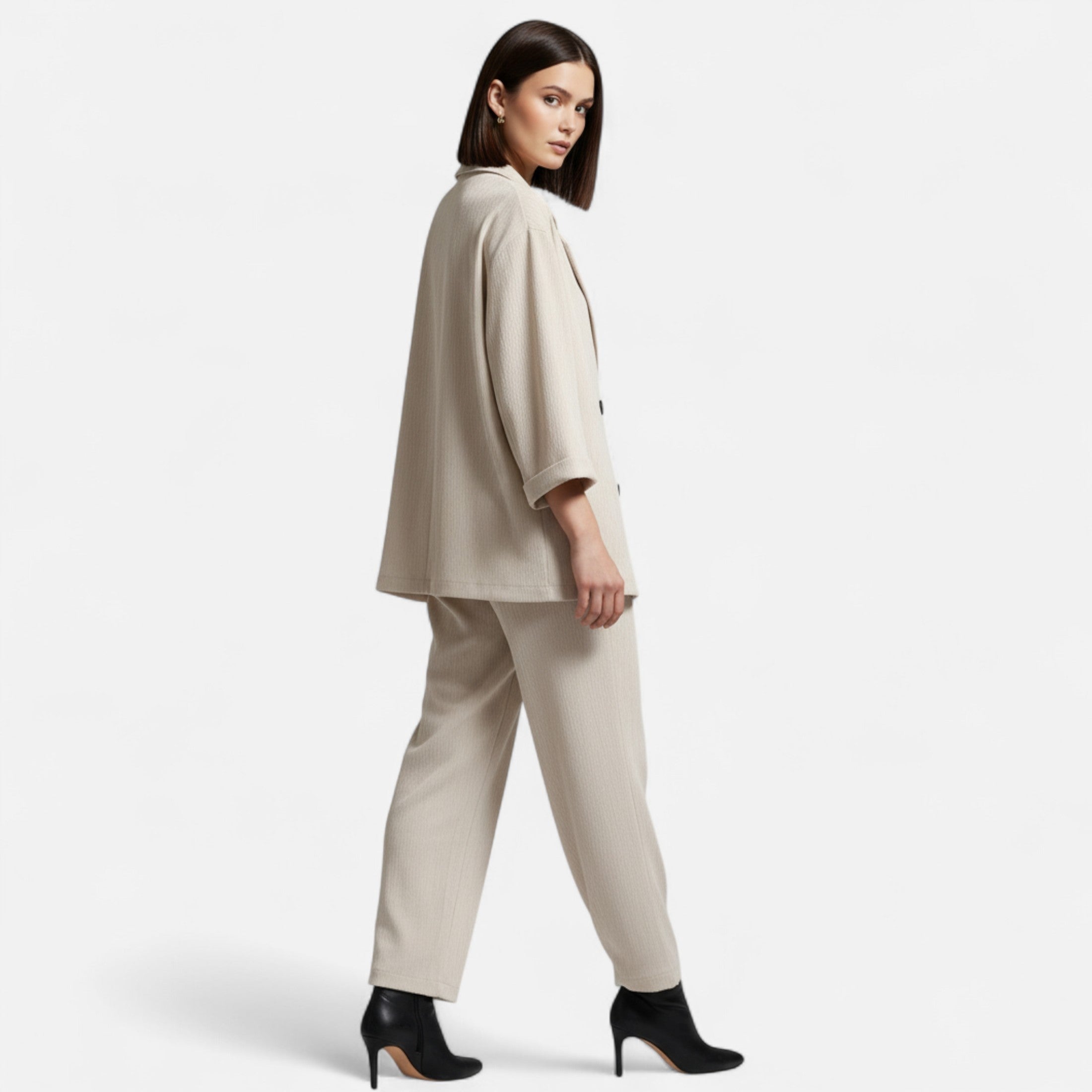 Women’s Wrinkled Suit Jacket & Pants Set