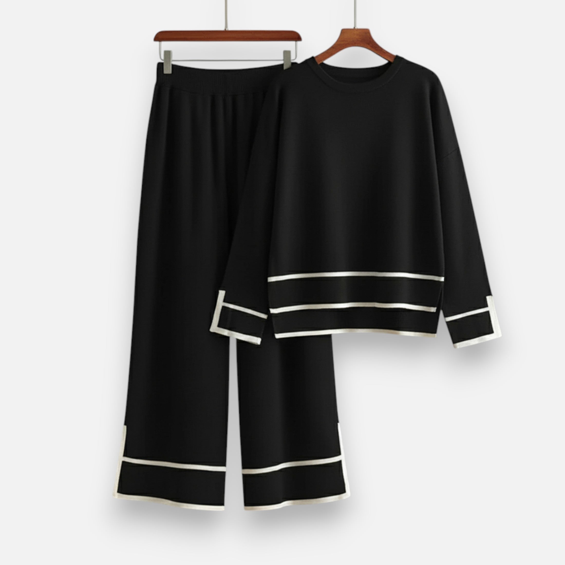 Women’s Knitted Two-Piece Set