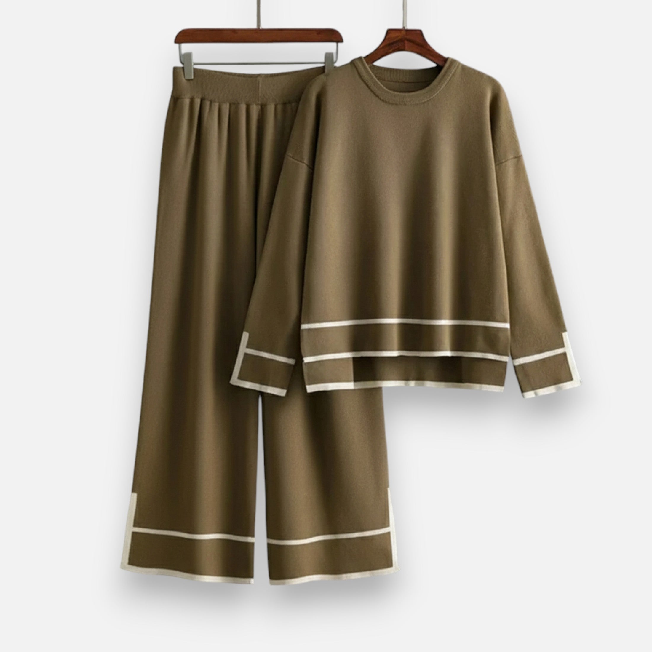 Women’s Knitted Two-Piece Set