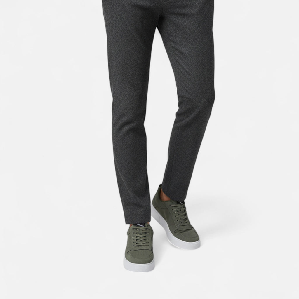 Aveline the Label | Men’s Lace-Up Sneakers