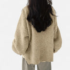 Aveline the Label | Women’s Solid Crew Neck Pullover Sweater