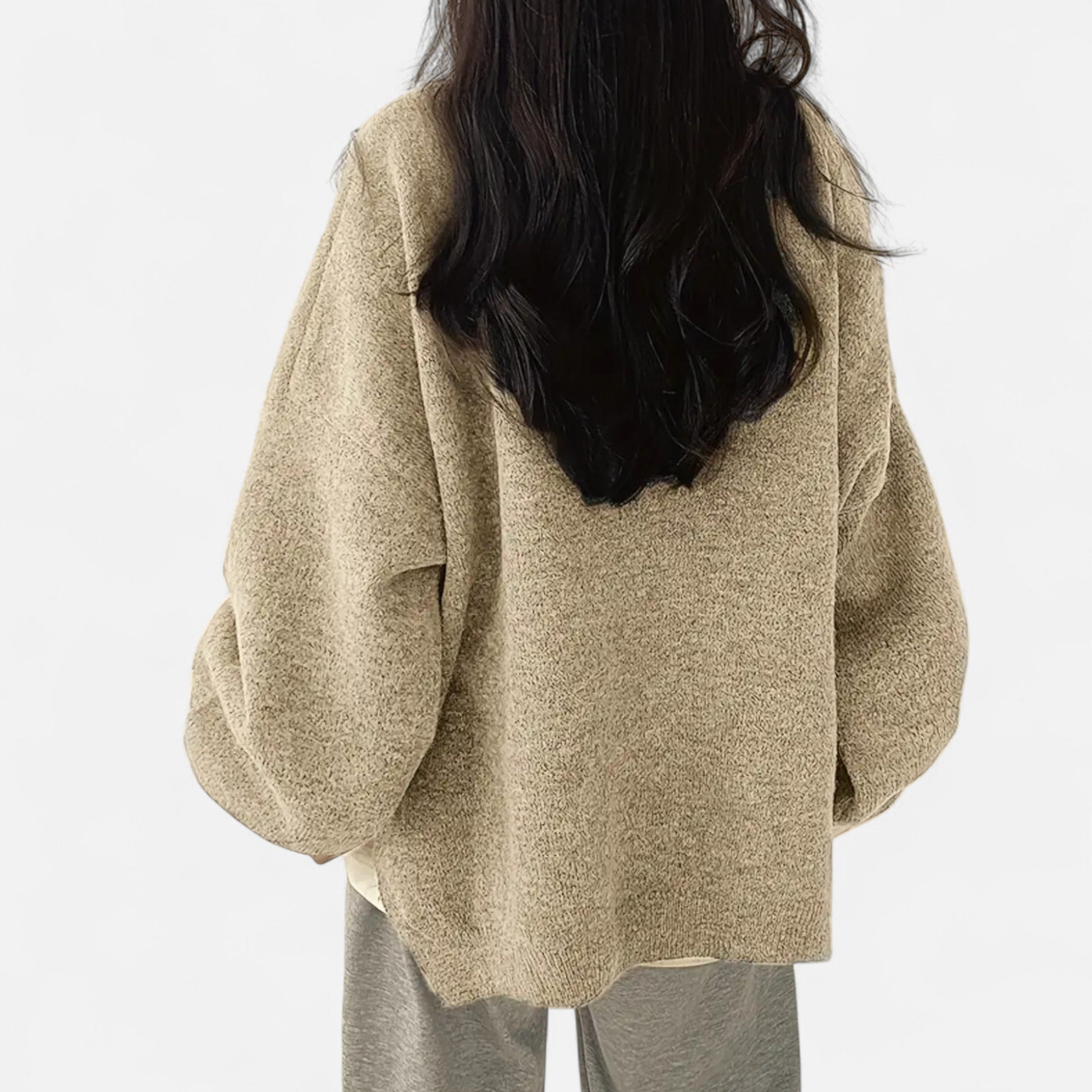 Aveline the Label | Women’s Solid Crew Neck Pullover Sweater