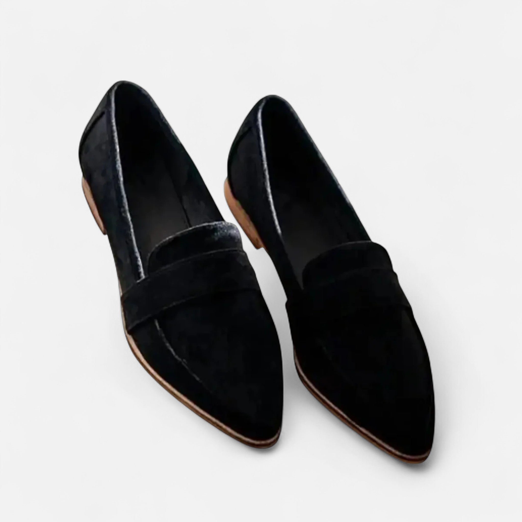 Aveline the Label | Women’s Retro Pointed-Toe Loafers