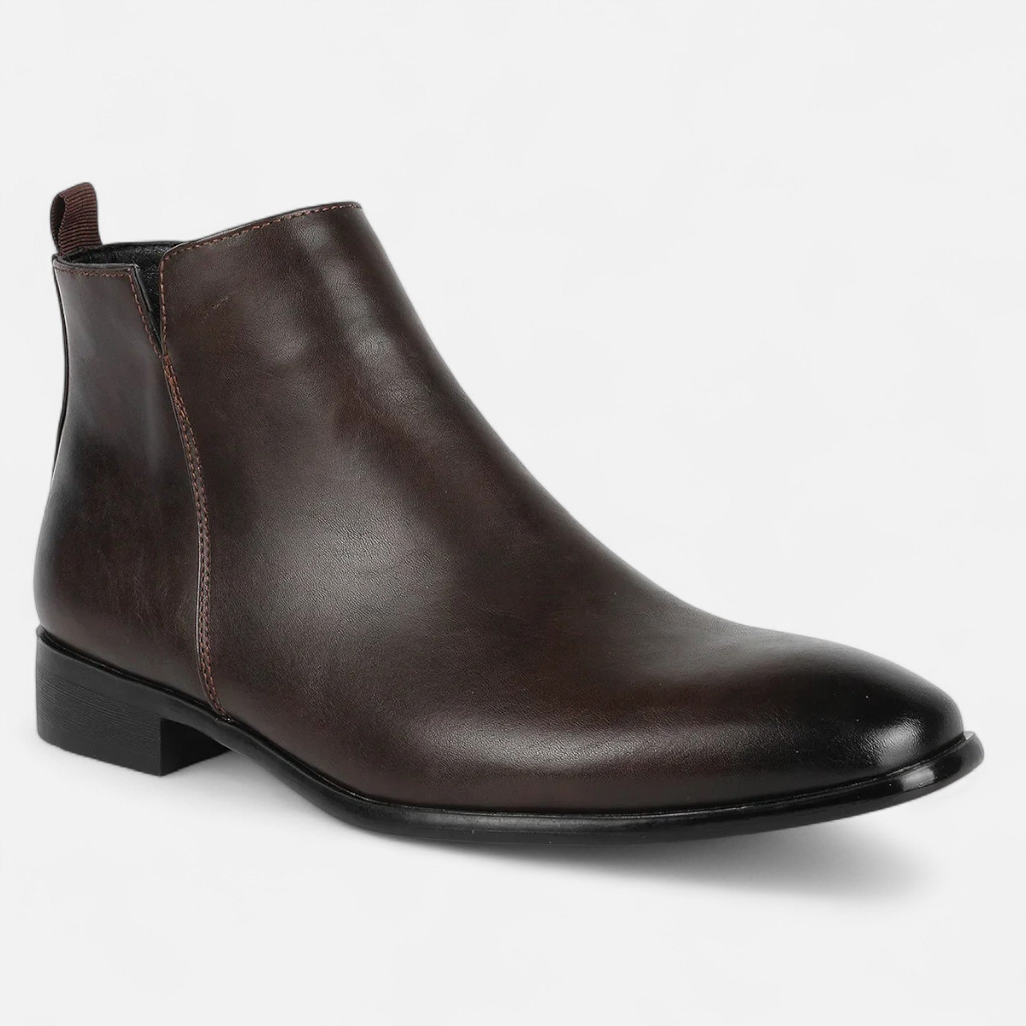 Aveline the Label | Men’s Square-Toe Chelsea Boots