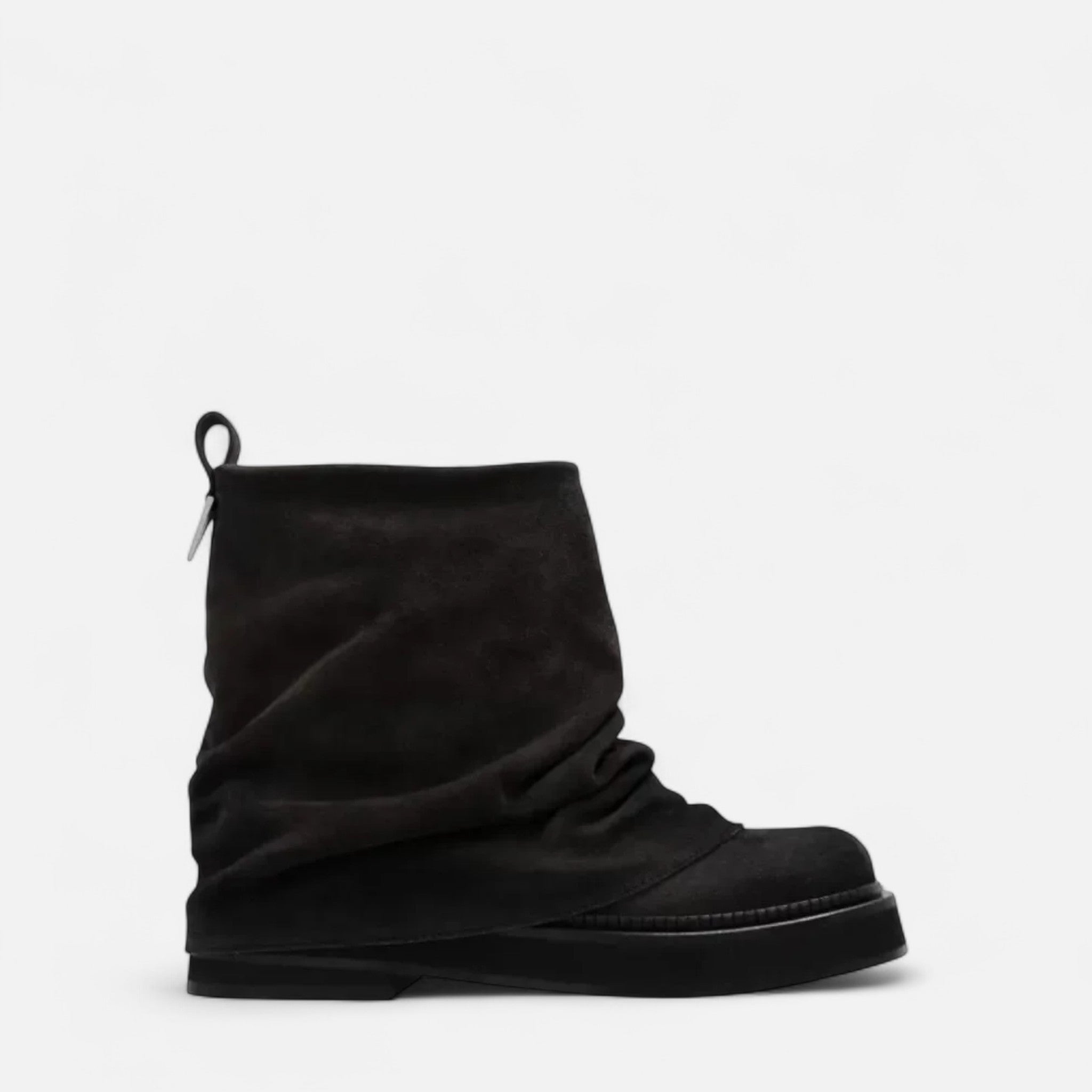 Aveline the Label | Women’s Tall Pleated Boots with a Thick Sole