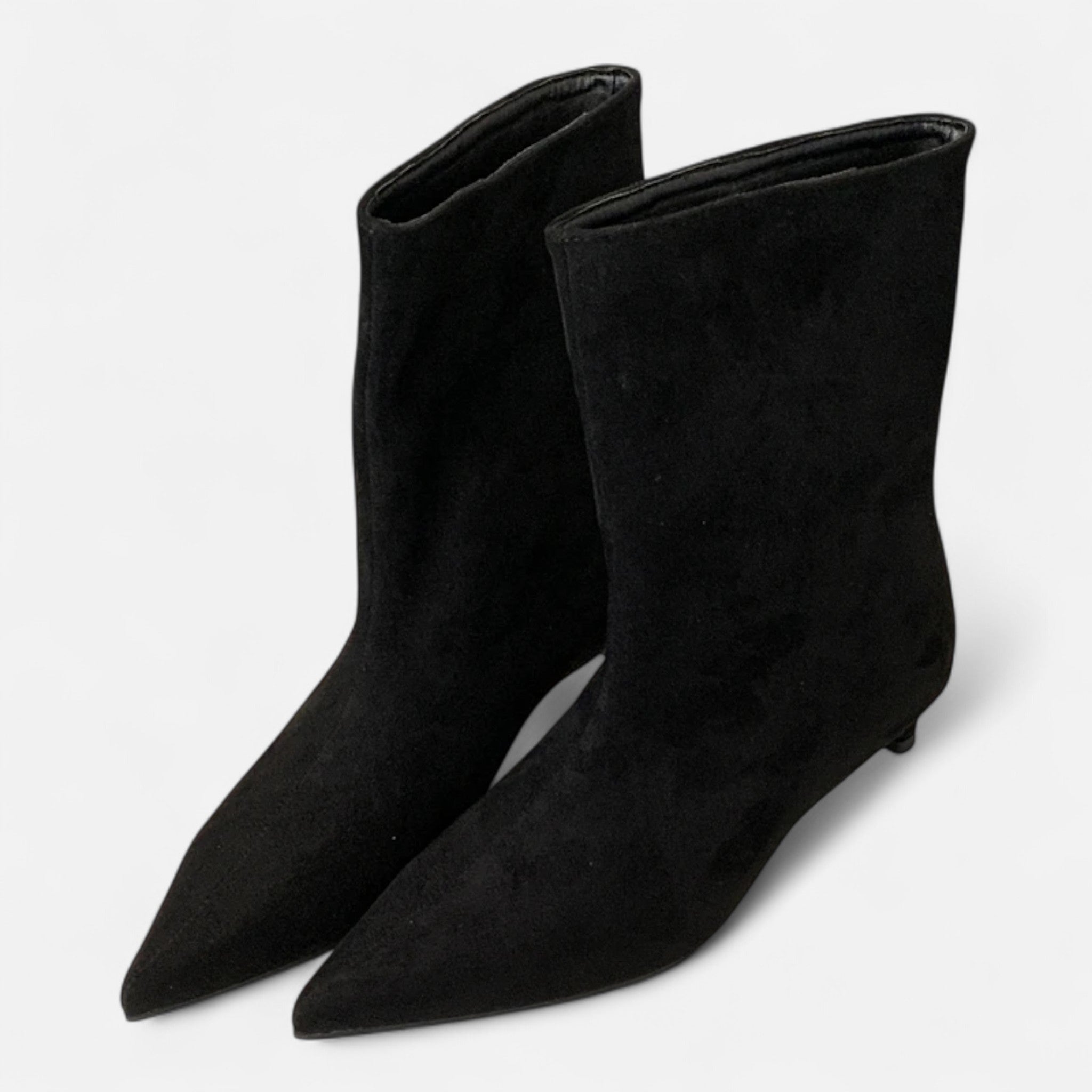 Aveline the Label | Women's Pointed Ankle Boots with Low Heel