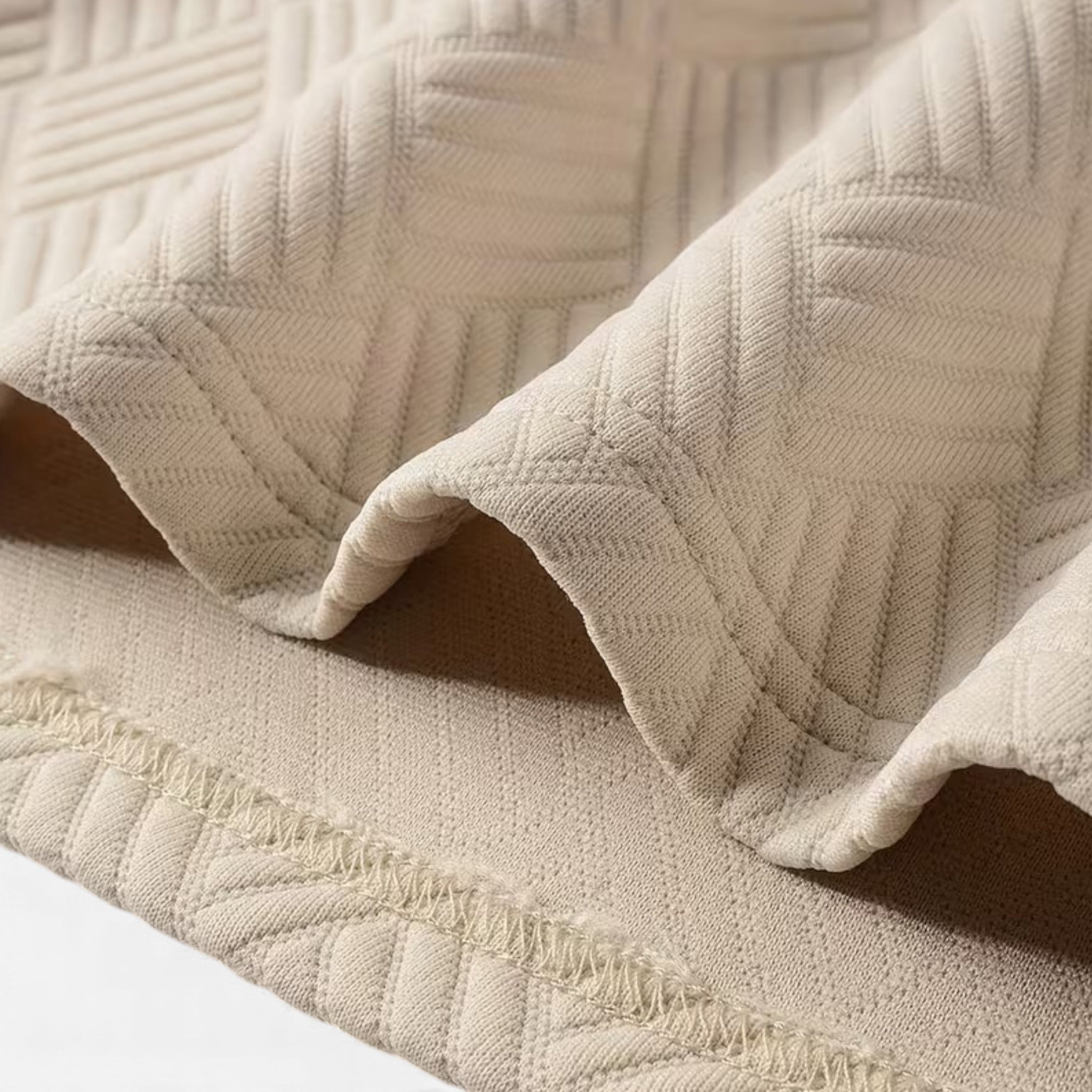 Aveline the Label | Men’s Long Sleeve Shirt