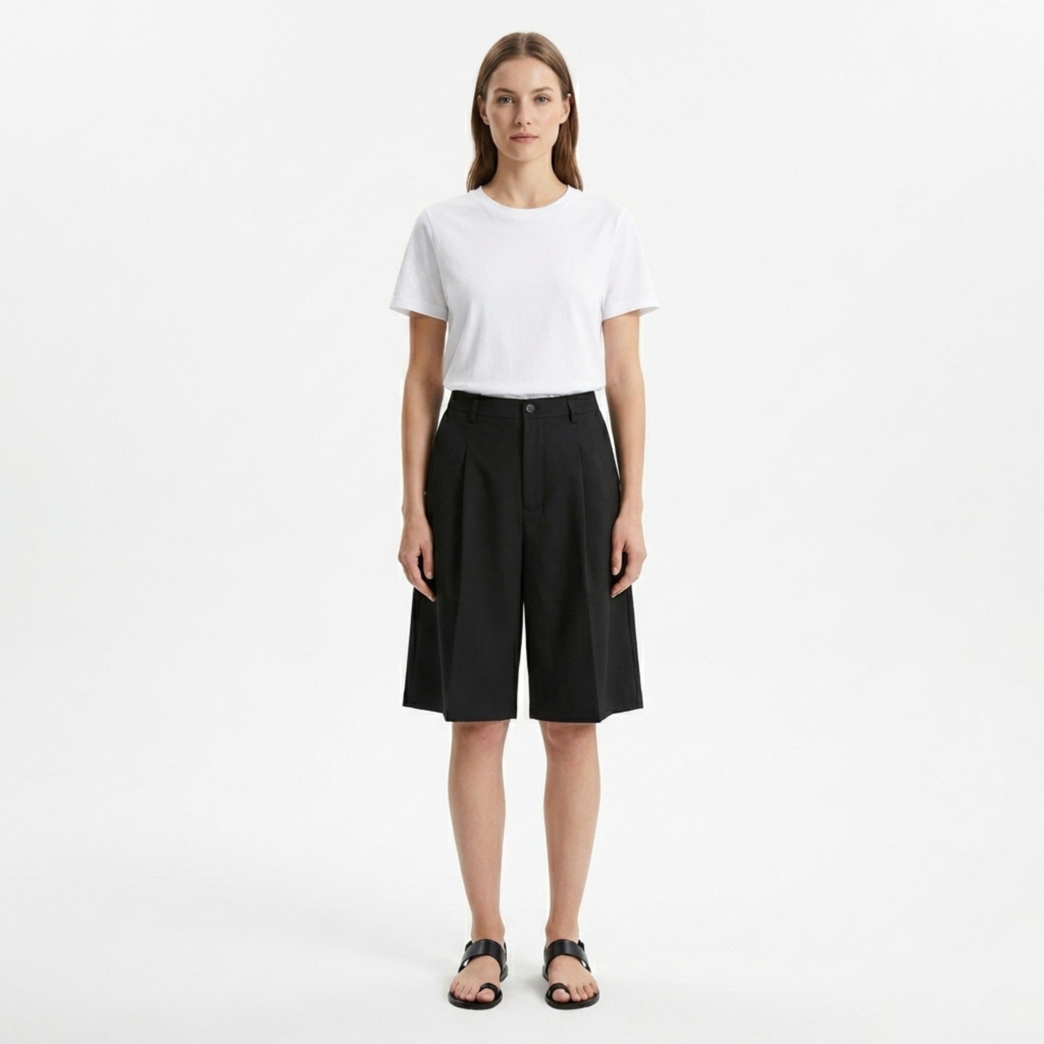 Women’s Knee Length Shorts – Straight Leg Pleated Fit