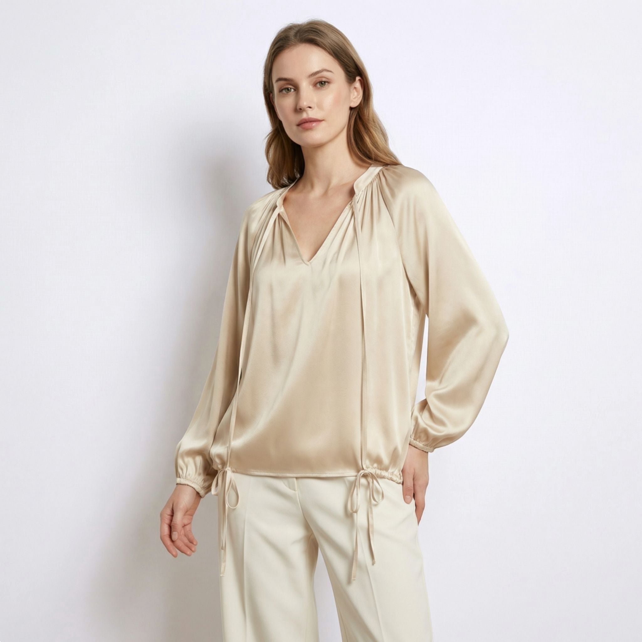 Women’s Lantern Long Sleeve Casual V-Neck Top