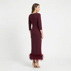 Women’s Scoop Neck Midi Dress – Sheath Feather Hem