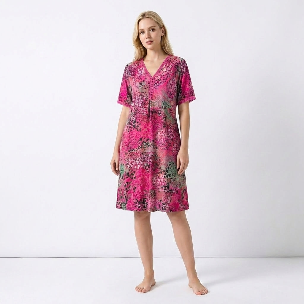 Women’s V Neck Midi Dress – Short Sleeve Printed